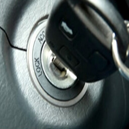 Ремонт автозамков в Москве помощь